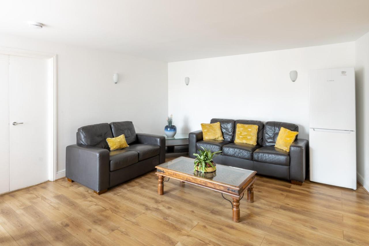 Comfortable And Bright Apartment In Tower Bridge Londres Exterior foto